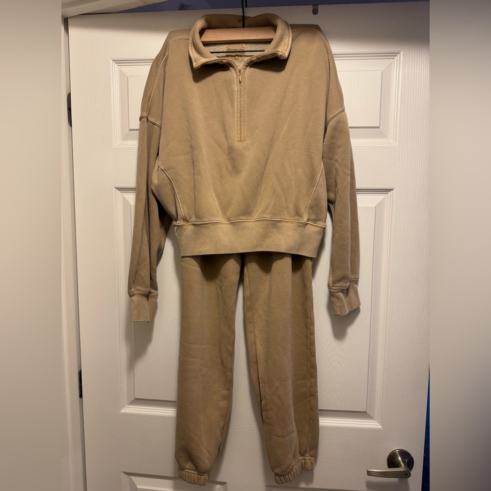 Abercrombie Essential Sunday Half-Zip & Sweatpants SET